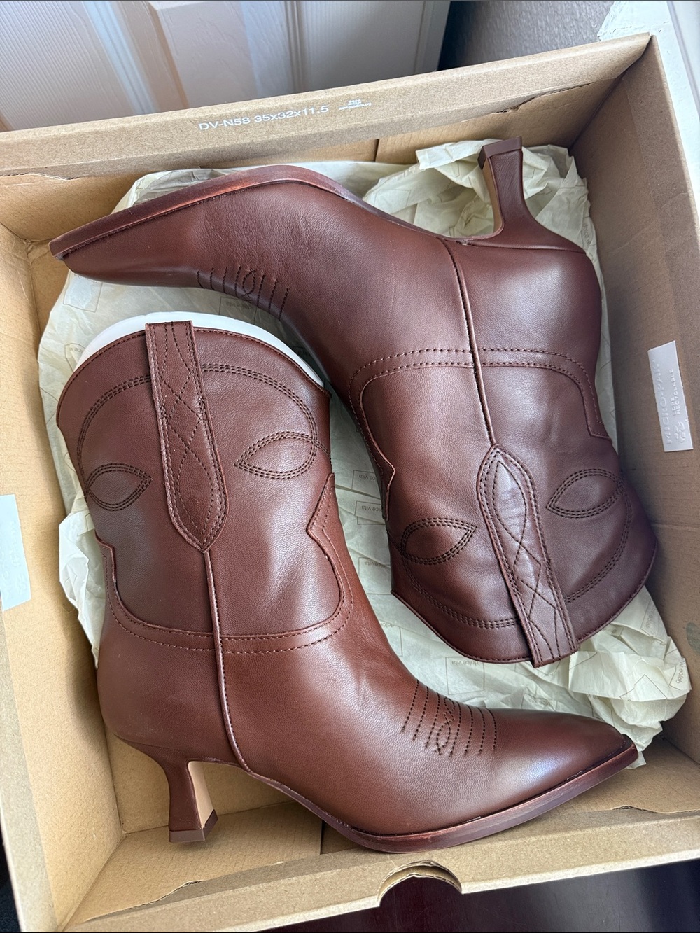 Dolce Vita Brown Pointed Toe Western Ankle Boots - Picture 2 of 5